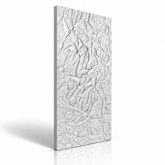 Panneau mural décoratif 3D en plâtre blanc avec texture en relief froissé, isolé sur fond clair