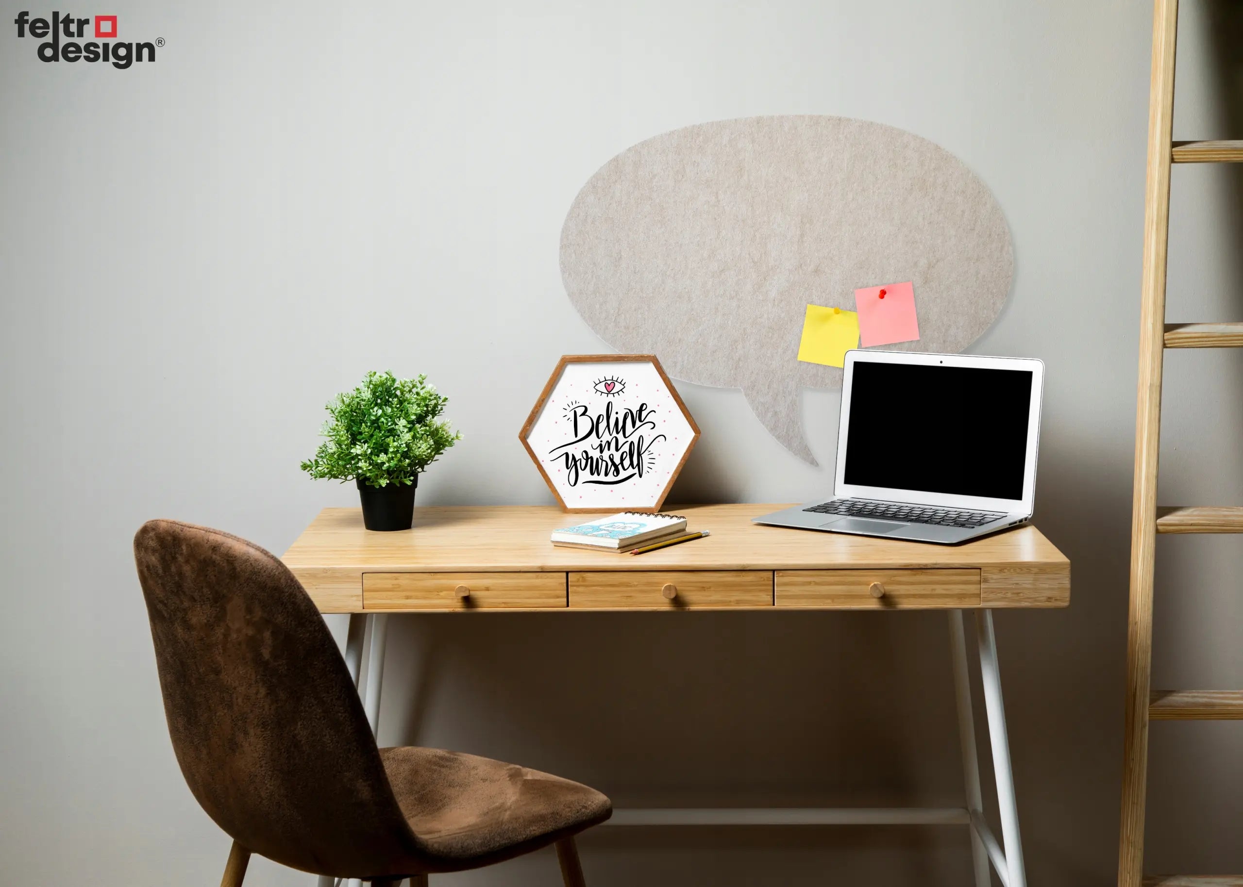 Bulletin Felt Pin Board - BUBBLE in office interior Decormania EU