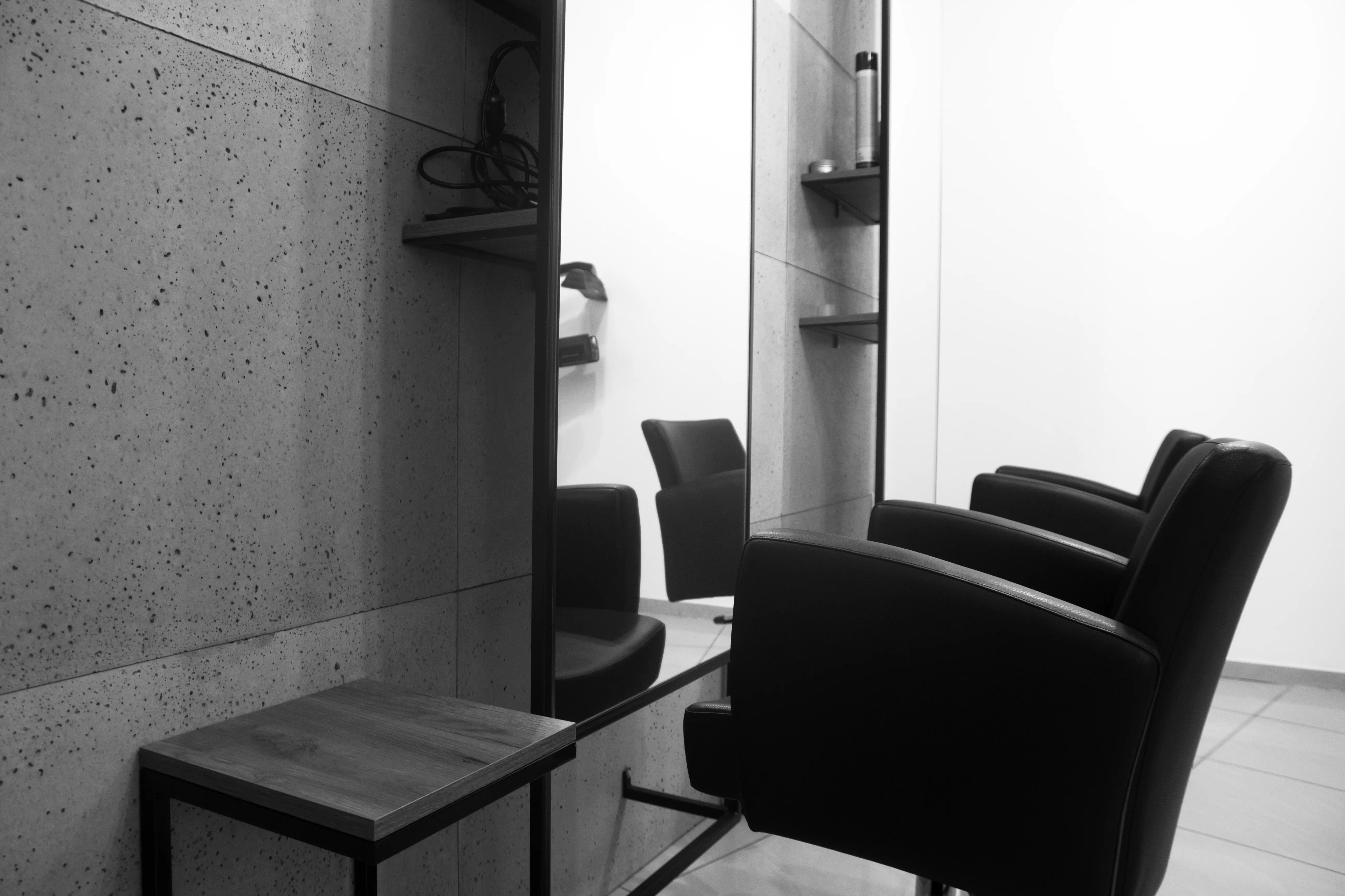 Decorative Industrial Concrete Wall Panels in black and white hair salon Interior NEUTRAL DecorMania.eu