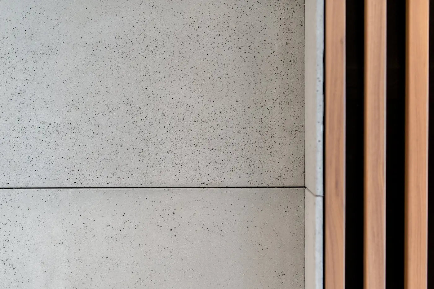 Decorative Industrial Concrete Wall Panels Interior combined with wood NEUTRAL DecorMania.eu