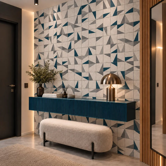 Schrägansicht der Wandpaneele Origami Birds in einem Flur mit einer petrolfarbenen Konsole und einer cremefarbenen Bank