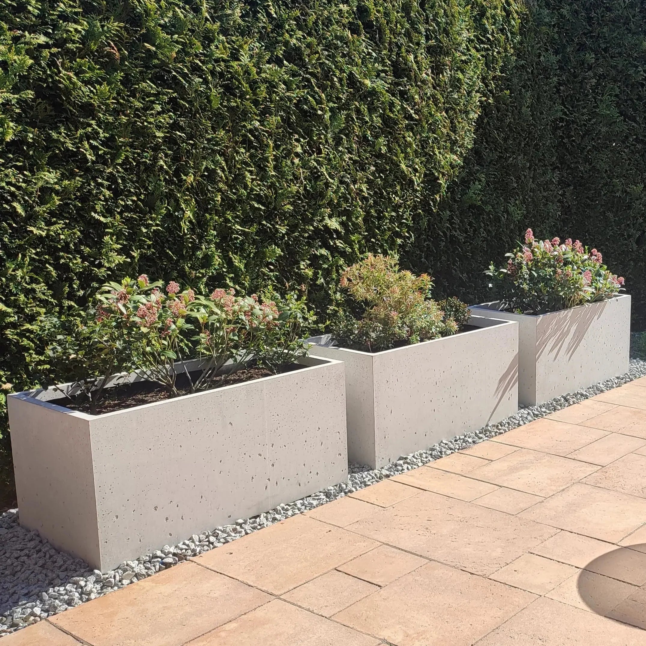 Outdoor Concrete Planters - Rectangle 50x120x50 cm in backyard with plants Decormania.eu