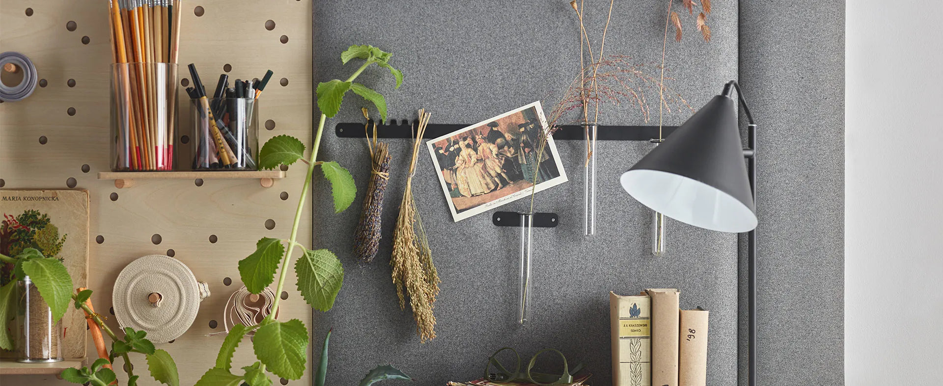 Padded Wall Boards Accessories - Decorative Strip 2 Black on grey upholstered panel Docormania.eu