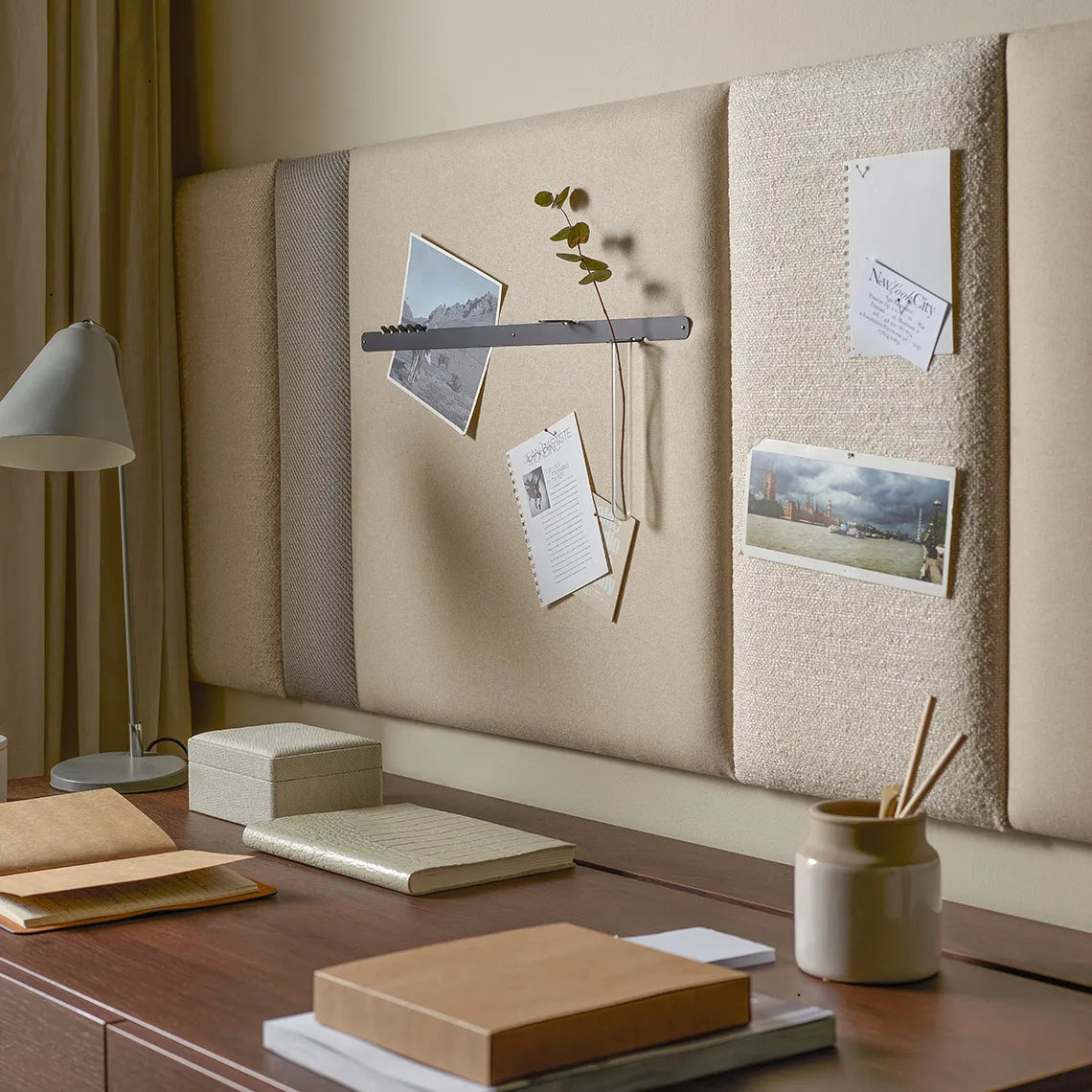 Padded Wall Boards Accessories - Decorative Strip 2 Black on beige upholstered panel above desk Docormania.eu