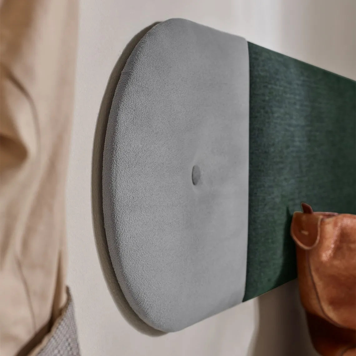 Padded Wall Panels Set 4 Green texture closeup Decormania.eu