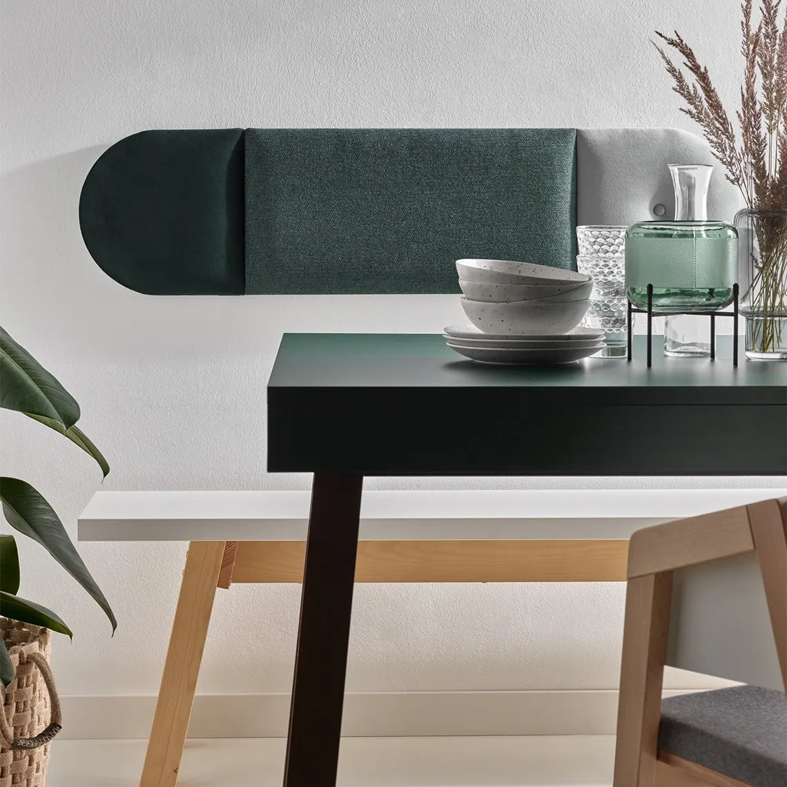 Padded Wall Panels Set 4 Green in dining room on white wall Decormania.eu