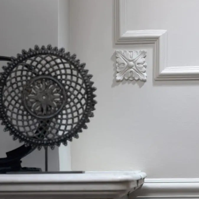 R13 ARSTYL Ceiling Rose in interior DecorMania.eu