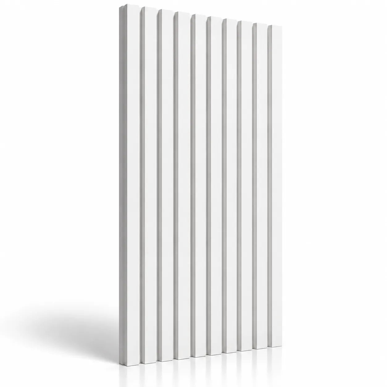 Baltas Slats 3D gipsinis sienų skydas su vertikaliomis briaunomis, švelniu šešėliu ir atspindžiu baltame fone