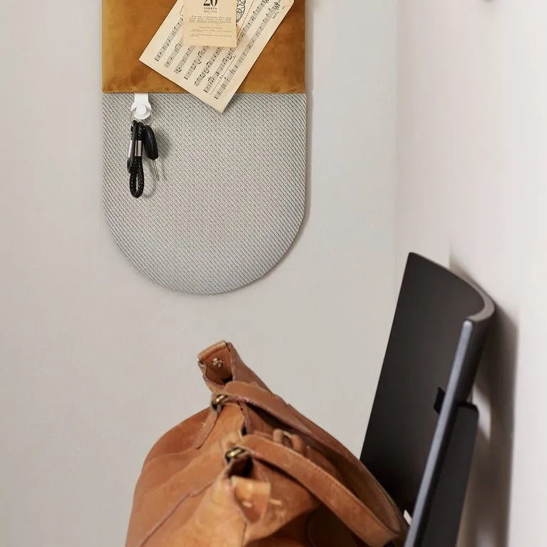 Upholstered Wall Panels Oval 30x30 cm set in hallway interior DecorMania.eu