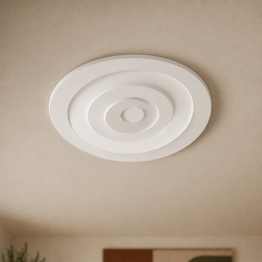 Close-up of the white CR5 Arstyl ceiling rose with deep, evenly spaced concentric circular reliefs