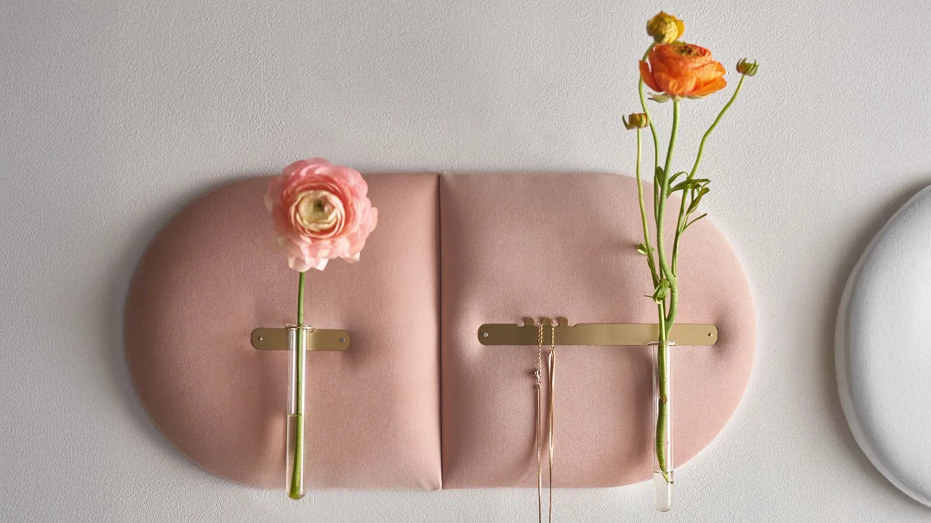 Padded Wall Boards Accessories - Decorative Strip 1 Gold on pink panels Docormania.eu Padded Wall Panels Set