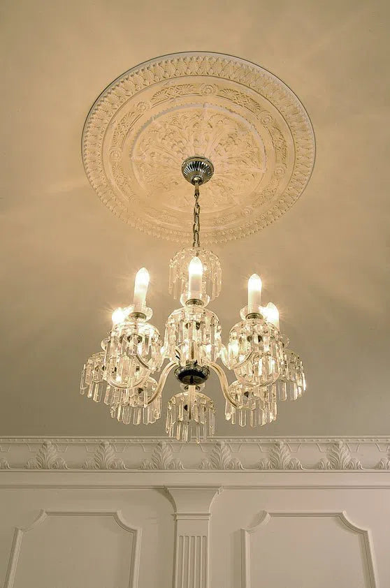 VICTORIA R25 Ceiling Rose with a crystal chandelier | DecorMania.eu
